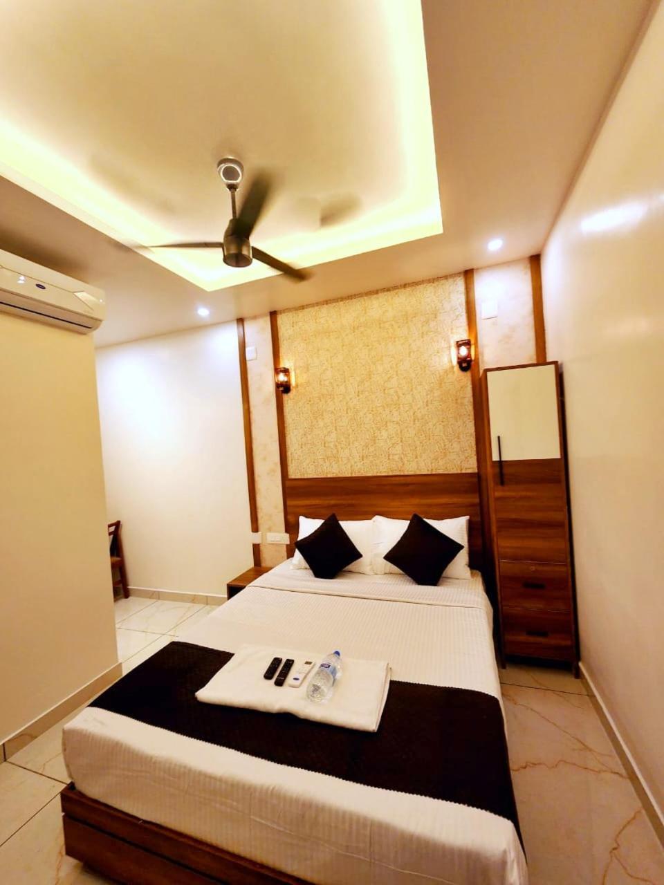 Hotel Apsara Residency Perintalmanna Exterior foto
